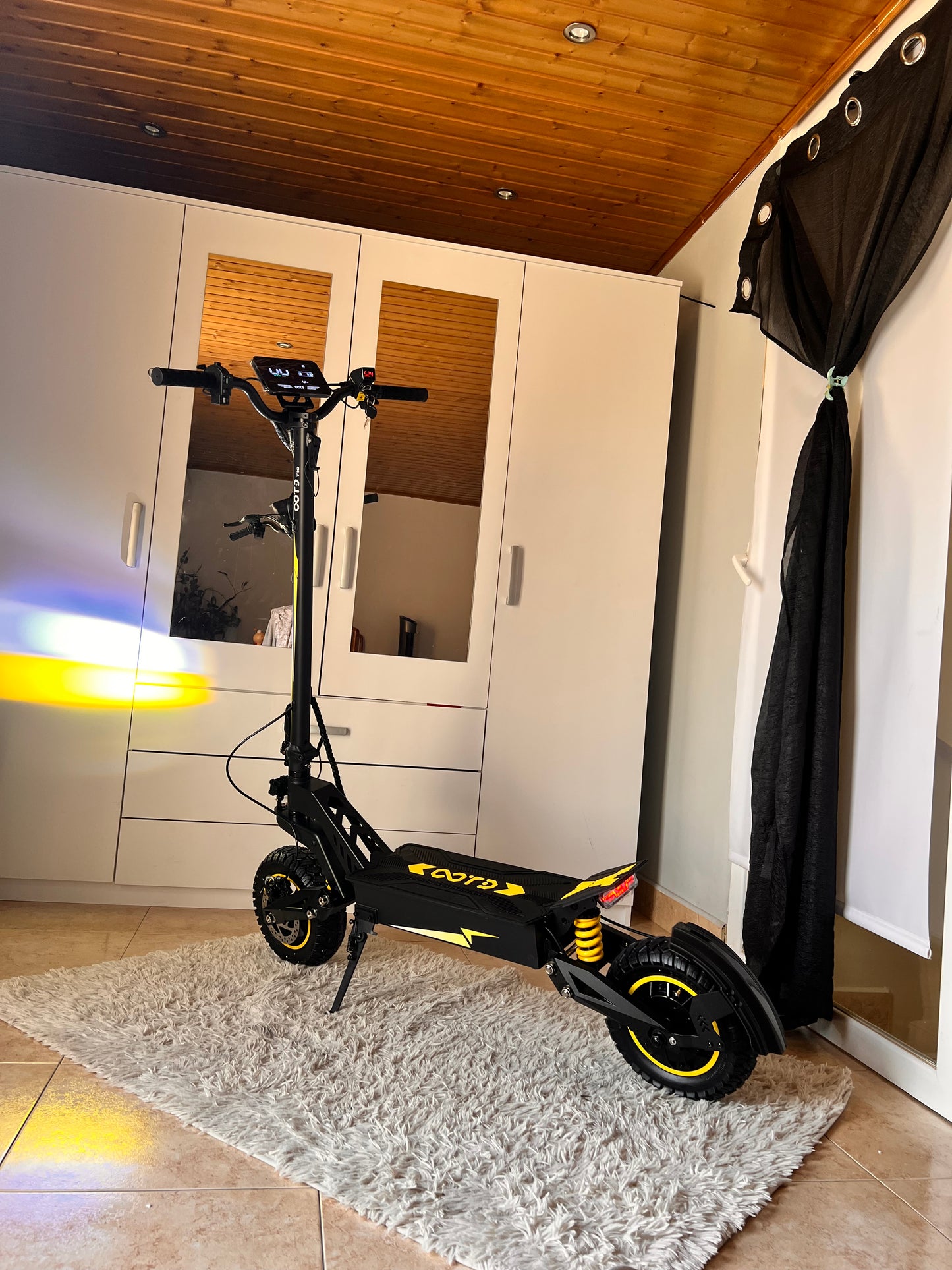 OOTD T10 AMARILLO